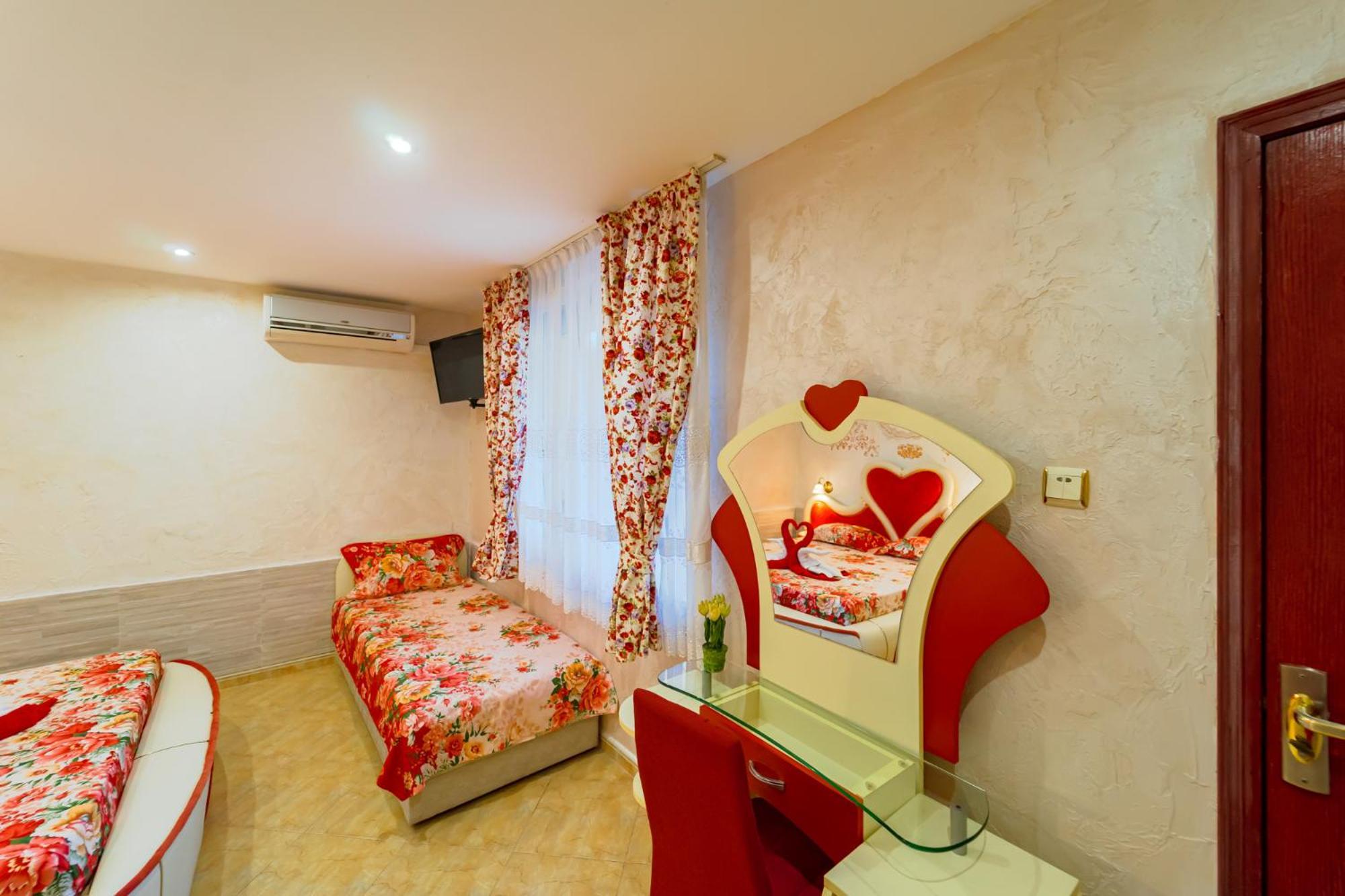 Boutique Guest House 'Sofia' Nesebar Ngoại thất bức ảnh
