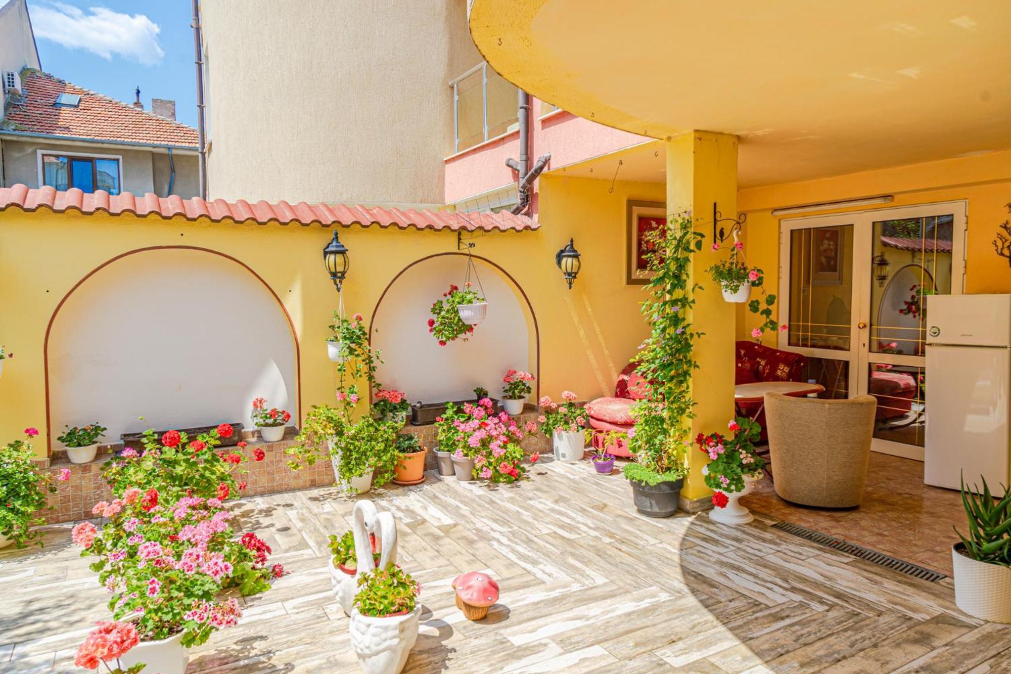 Boutique Guest House 'Sofia' Nesebar Ngoại thất bức ảnh