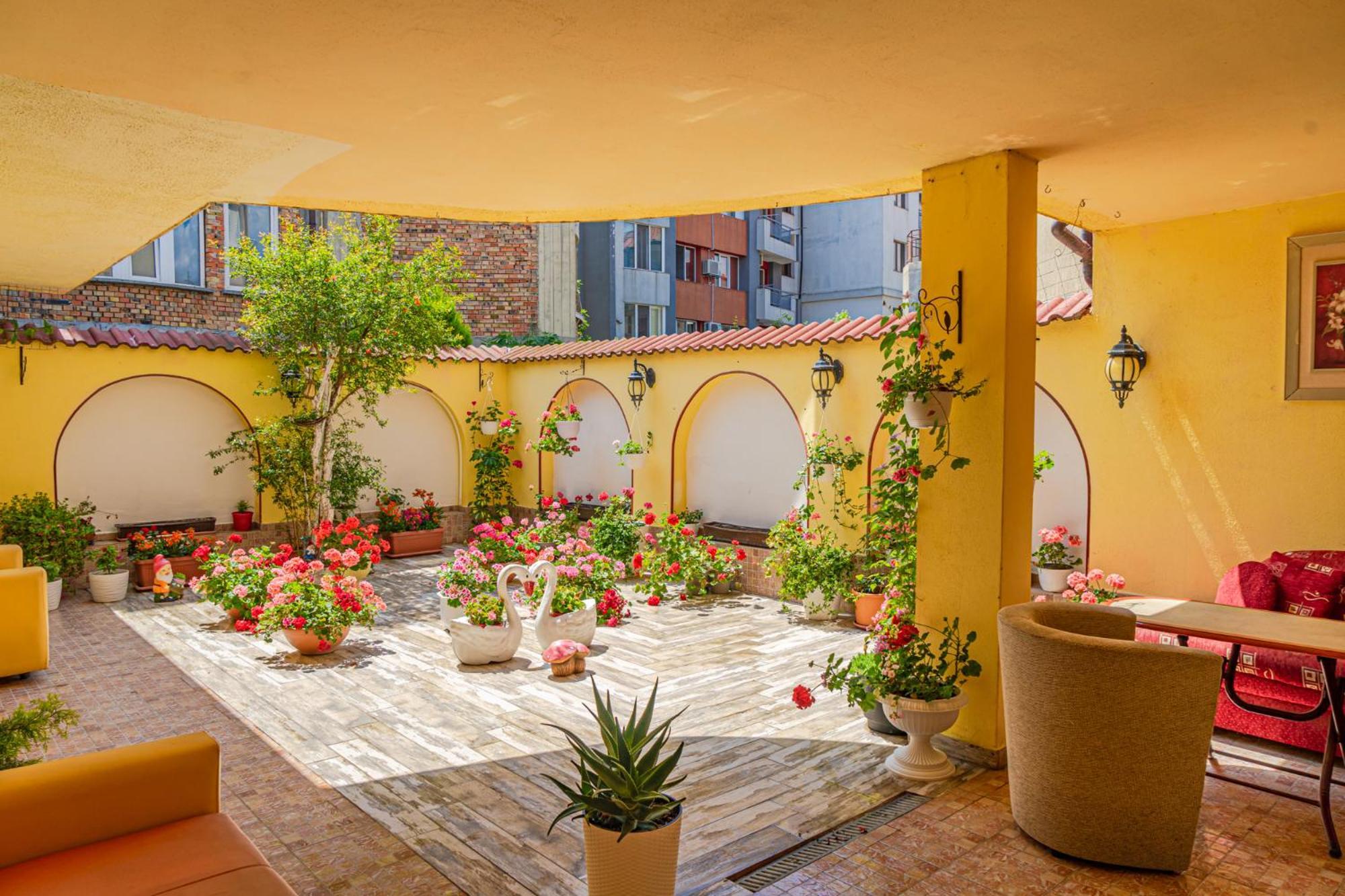 Boutique Guest House 'Sofia' Nesebar Ngoại thất bức ảnh