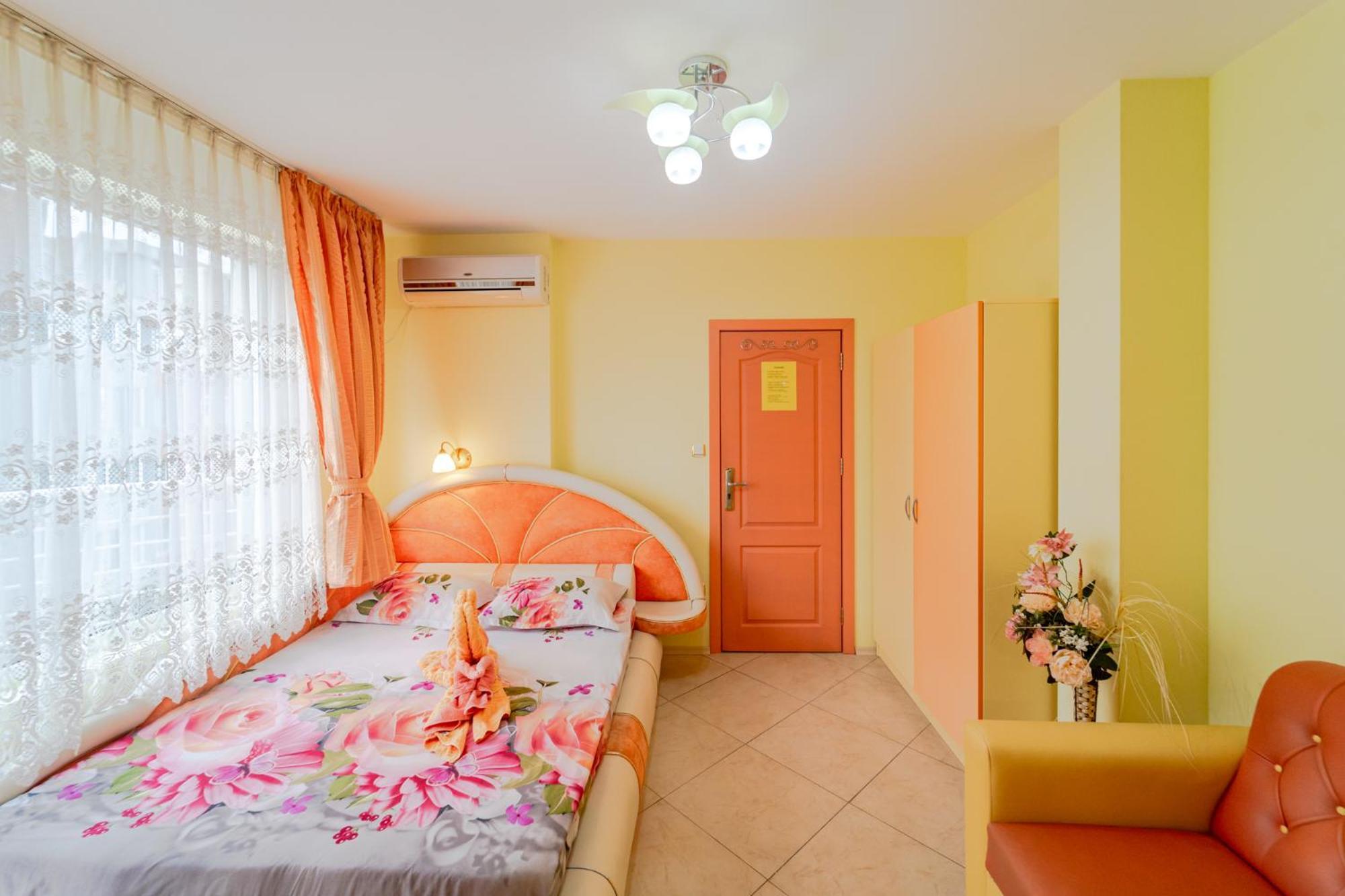 Boutique Guest House 'Sofia' Nesebar Ngoại thất bức ảnh